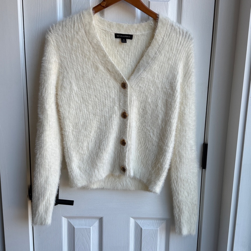 Banana Republic Cream Fuzzy Cardigan with Distressed Gold Buttons, X-Small - Picture 5 of 9